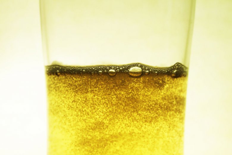 Trypofobia – objawy, skutki.