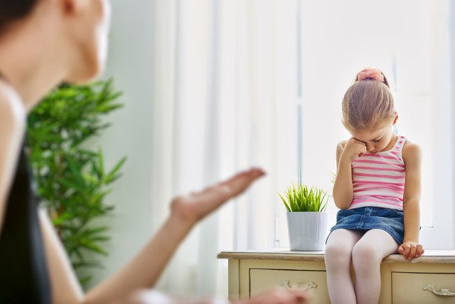 Mimo że kochamy swoje dzieci i wiemy, że kary fizyczne nie są w porządku, nie zawsze udaje nam się zatrzymać dłoń.
