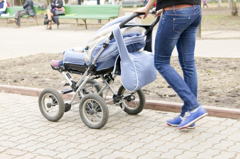 Wiek emerytalny kobiety byłby obniżany o dwa lata za każde dziecko