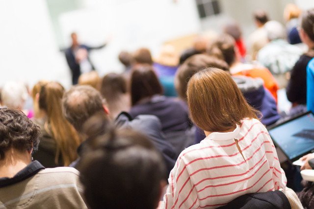 Studenci Uniwersytetu Śląskiego byli zaskoczeni tym, czego "uczy" ich pani profesor socjologii