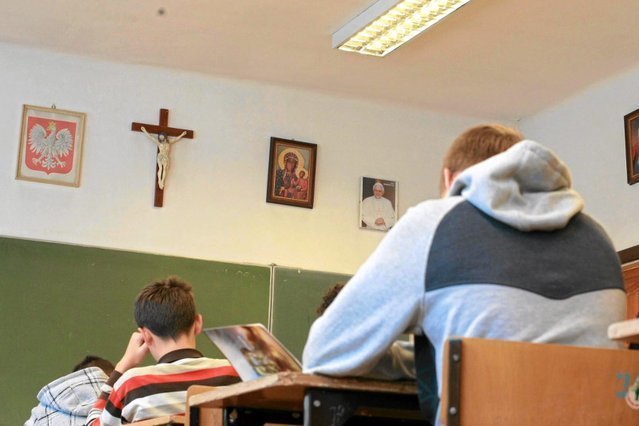 Problemy z wystawianiem ocen wynikają z zamieszania z nowym rozporządzeniem