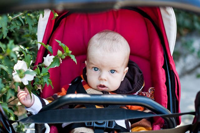 Lena i Jakub to najczęściej nadawane dzieciom imiona w 2014 r.